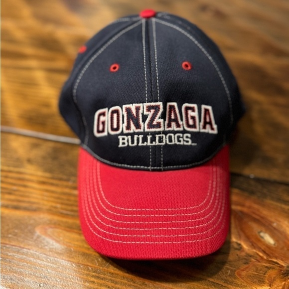 Richardson Gonzaga Bulldogs fitted baseball Cap M-L. NWOT - Picture 1 of 7